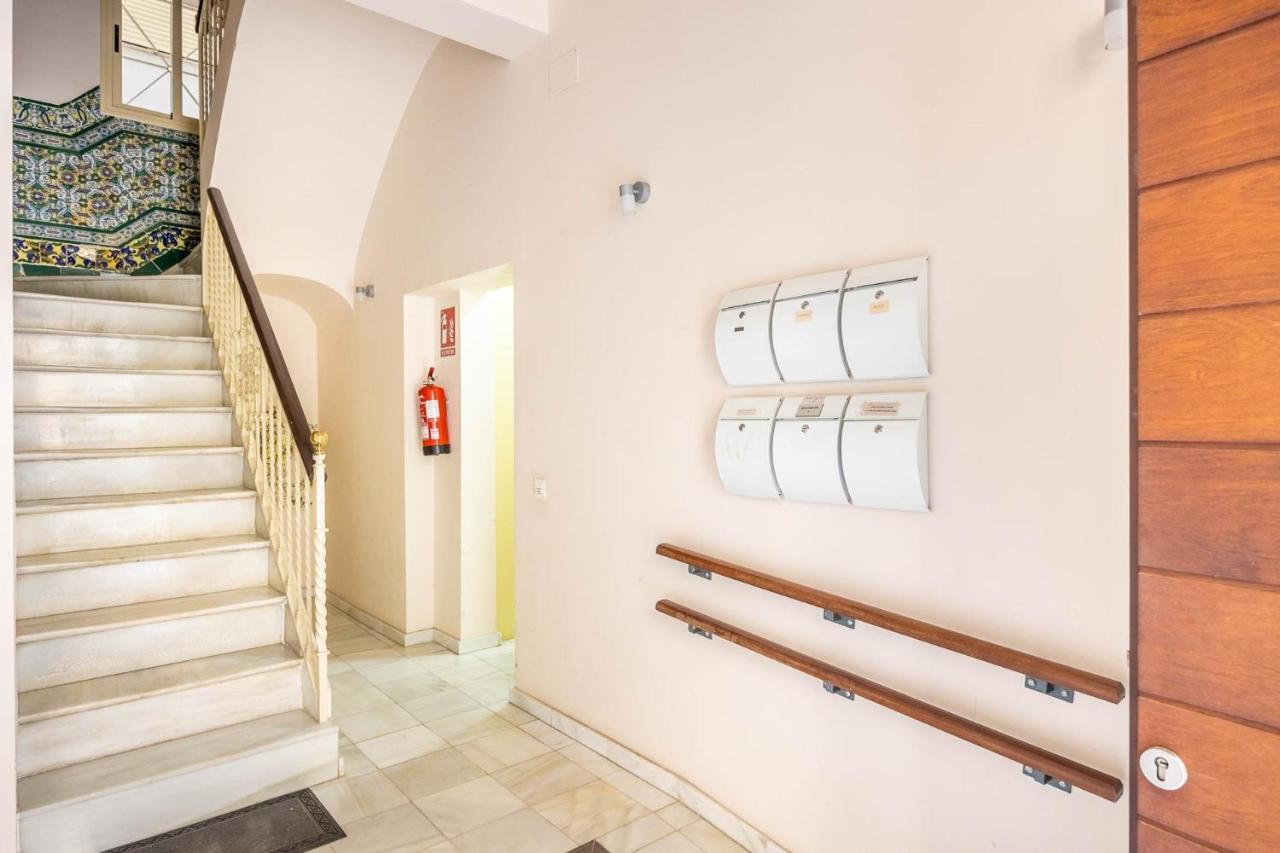 Apartamento Hercules - Vacacional Sevilla Exterior foto