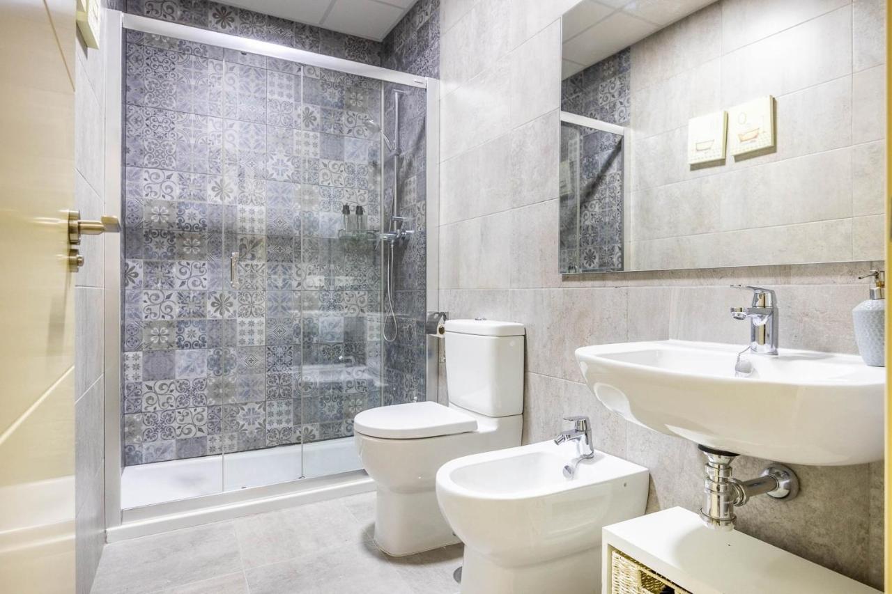 Apartamento Hercules - Vacacional Sevilla Exterior foto